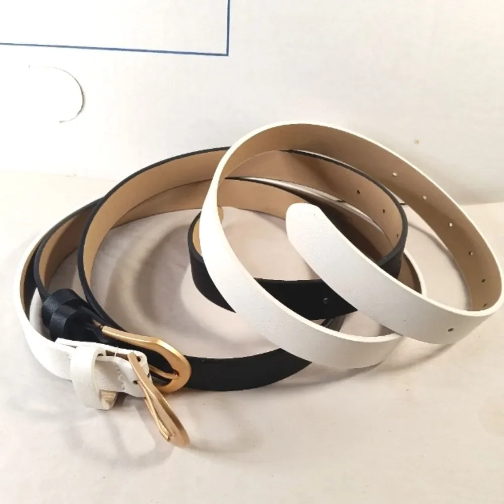 Black and White 37 Inch Leather Skinny Belt Bundle